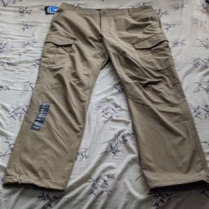 NEW Kuhl Silencr Kargo Pants